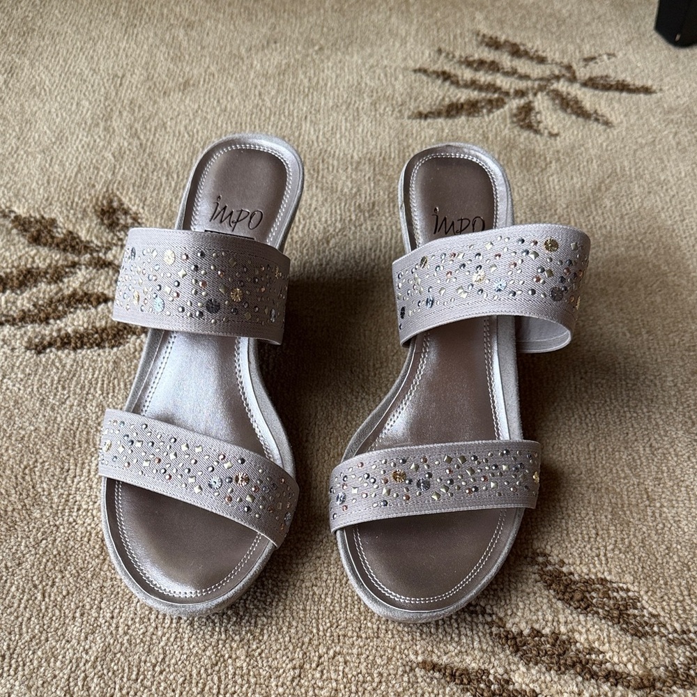 Impo Women's Silver Embellished Sandals